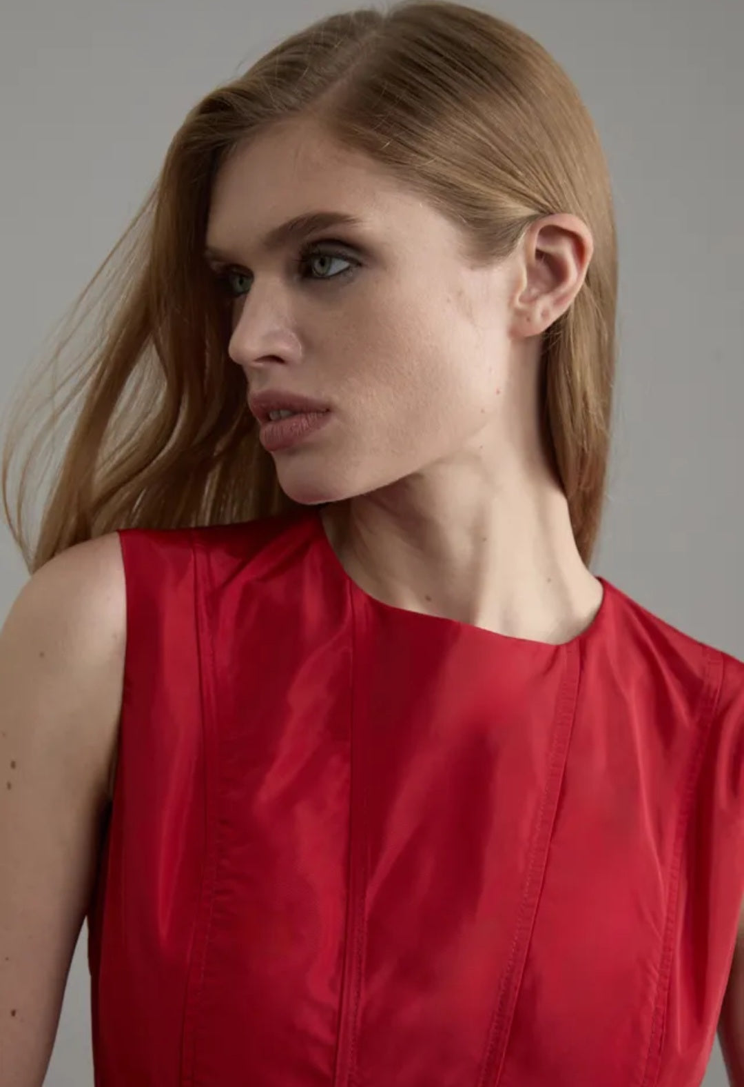 KarenMillen
Drama Taffeta Rosette
Woven Mini Dress With
Bow Detail | Size 8