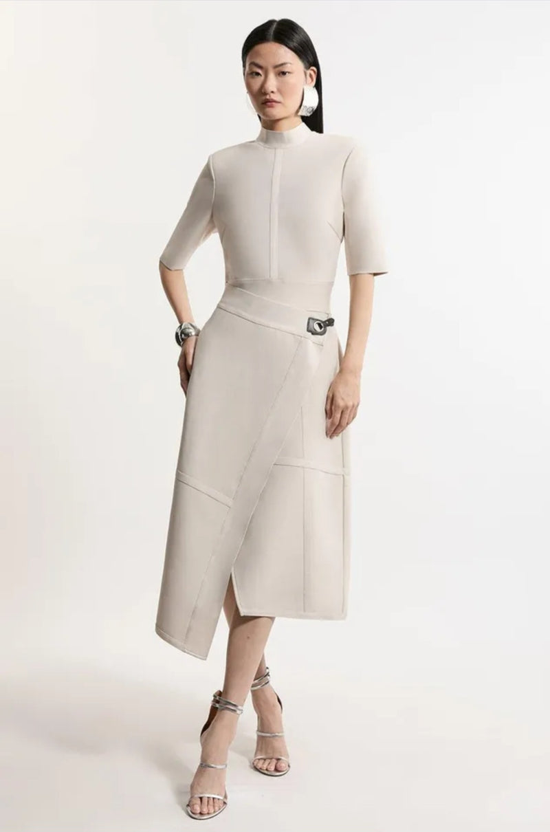 KarenMillen
Figure Form Bandage
Asymmetric Knit Midi
Dress | Size M