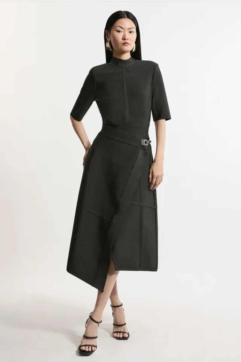 KarenMillen
Figure Form Bandage
Asymmetric Knit Midi
Dress | Size L