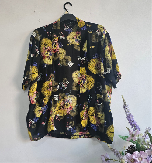 Atmosphere Women’s Floral Kimono Blouse – XS – Lightweight Summer Top