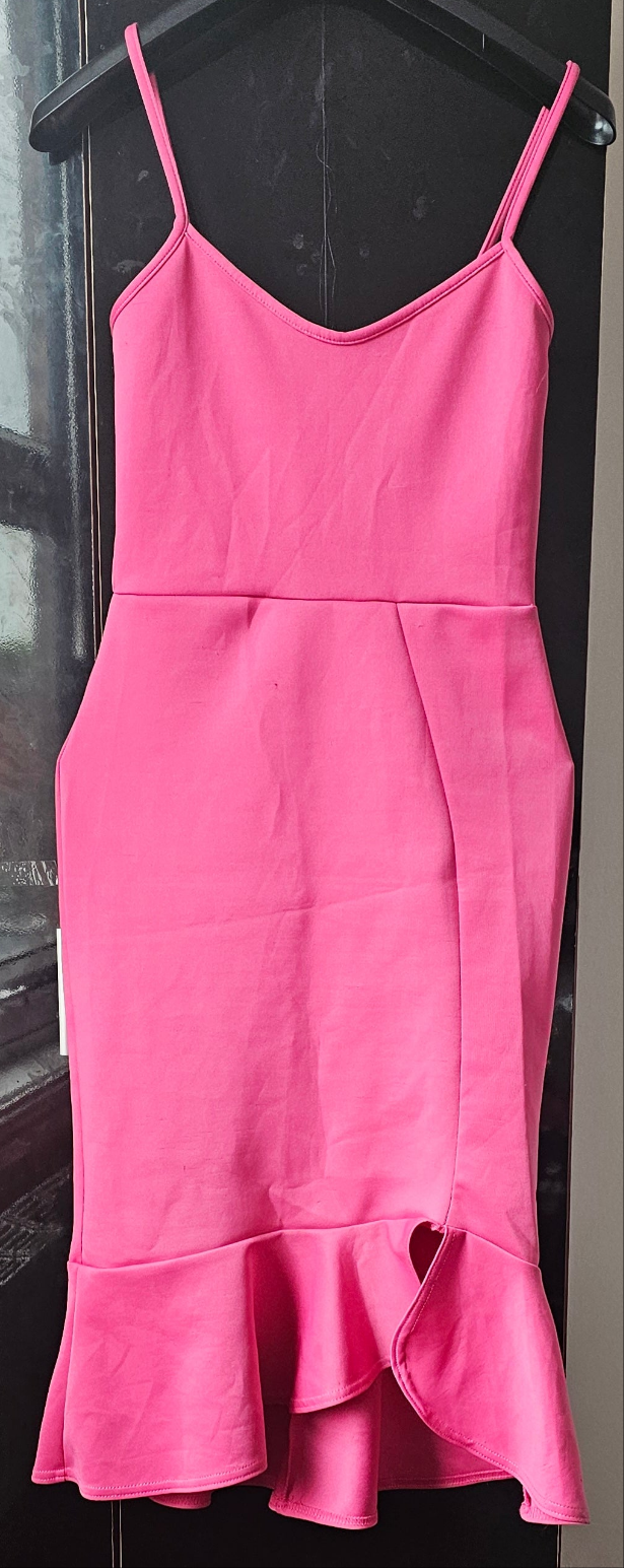BOOHOO Pink Ruffle Hem Bodycon Cami Dress – Size US 6 / UK 10