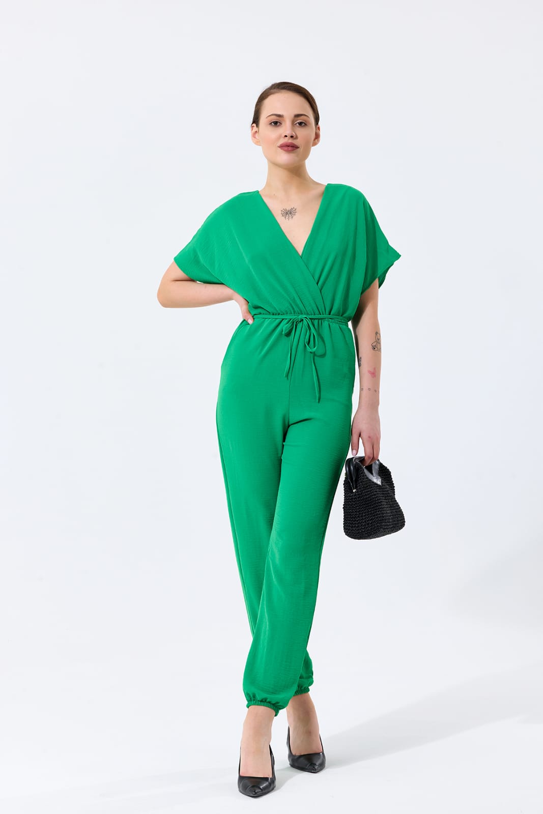 Batwing Sleeve Elasticated
Waist Jumpsuit in Green