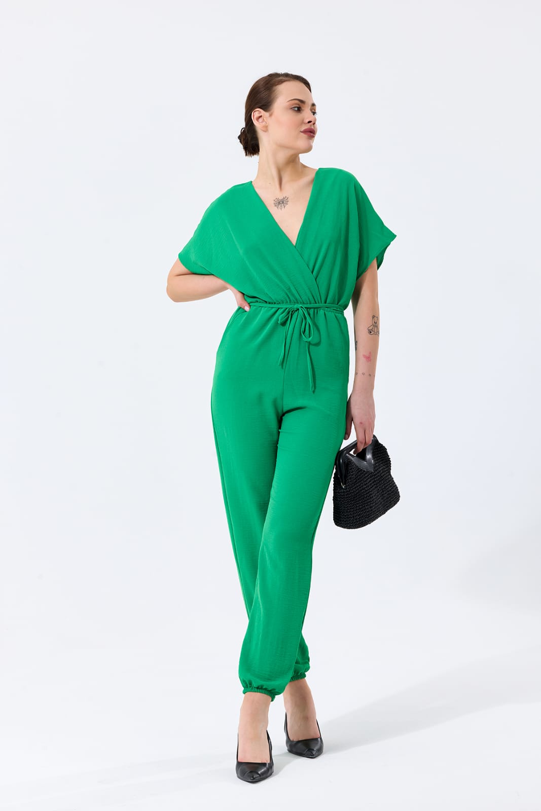 Batwing Sleeve Elasticated
Waist Jumpsuit in Green