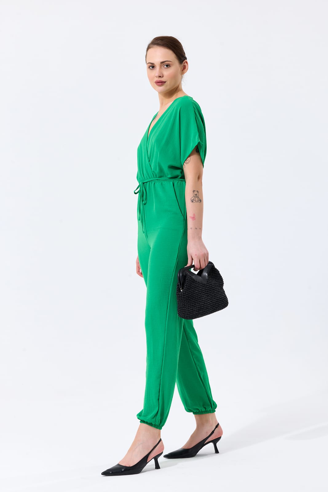 Batwing Sleeve Elasticated
Waist Jumpsuit in Green