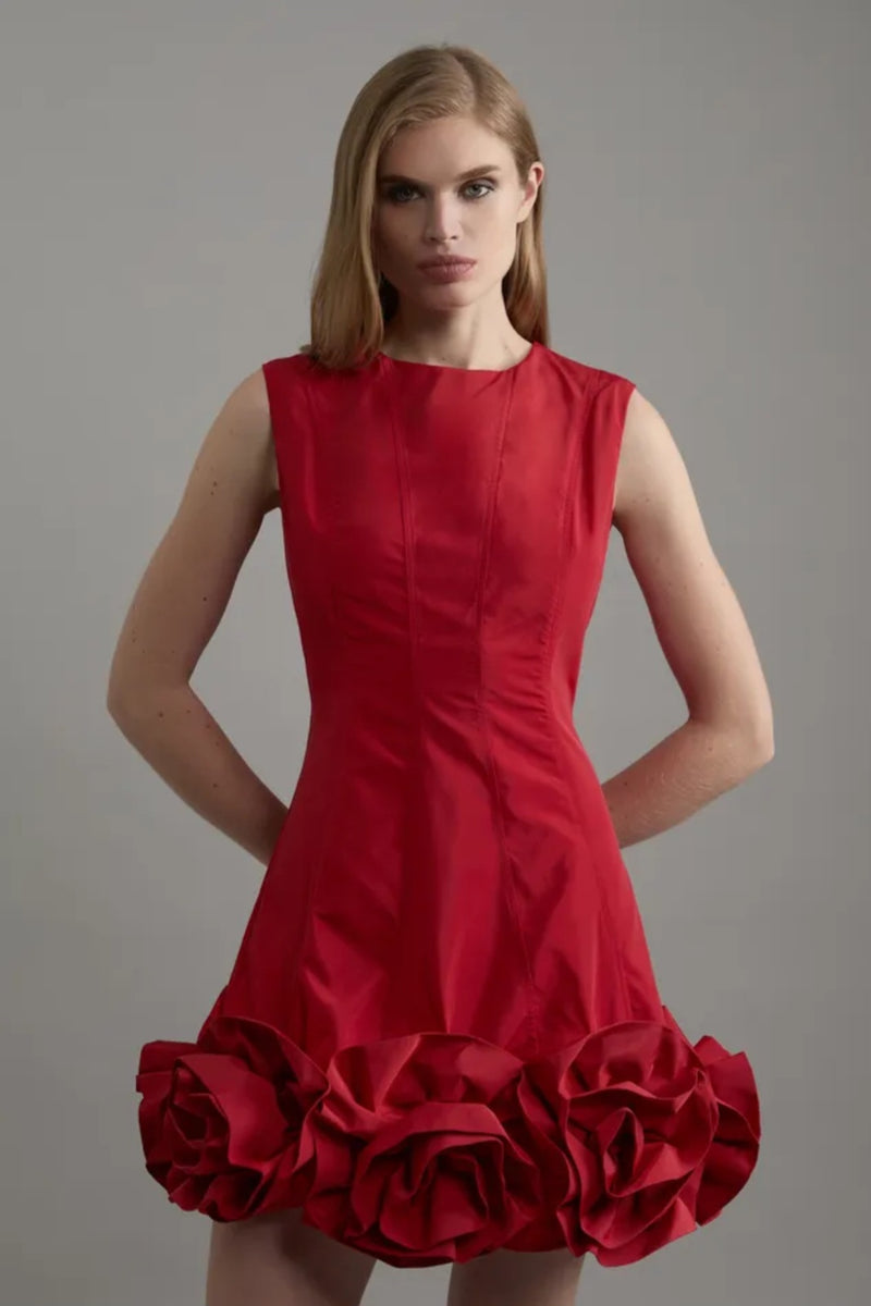 KarenMillen
Drama Taffeta Rosette
Woven Mini Dress With
Bow Detail | Size 8