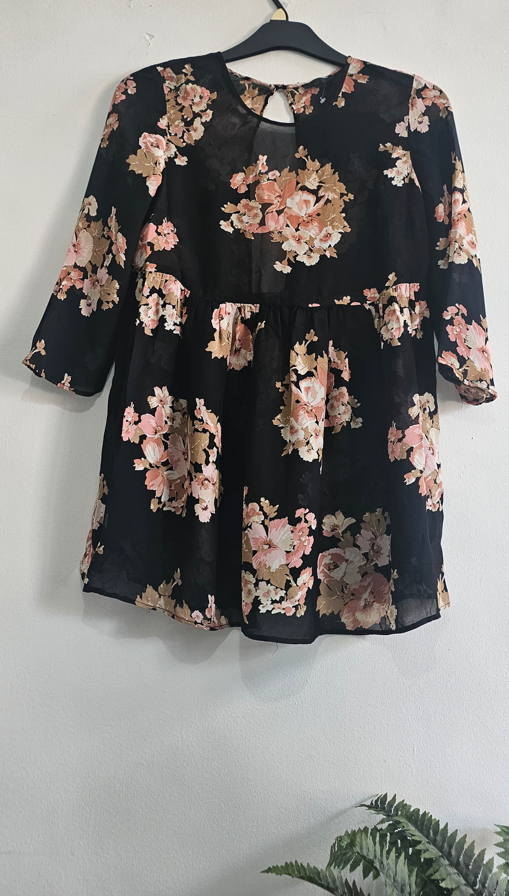 TOPSHOP Black Floral Long Sleeve Chiffon Blouse – Size US 6 / UK 10 | Lightweight, Elegant, Feminine