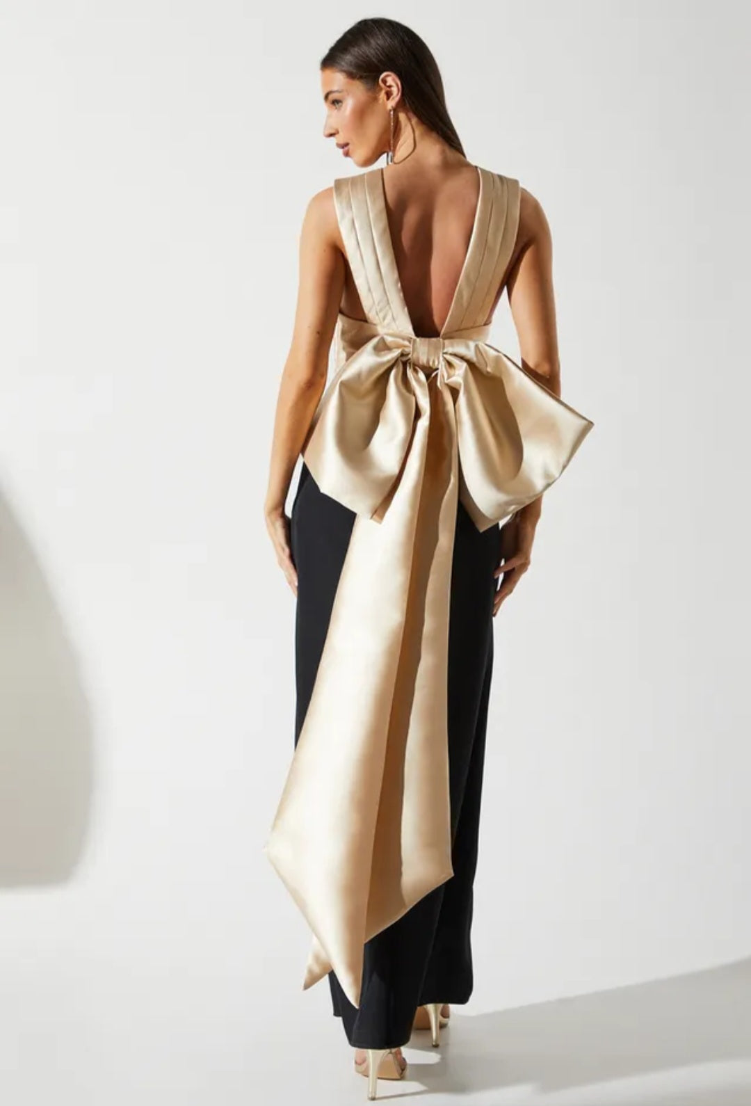 Coast
Cross Over Front Bow
Back Maxi Dress | Size 14