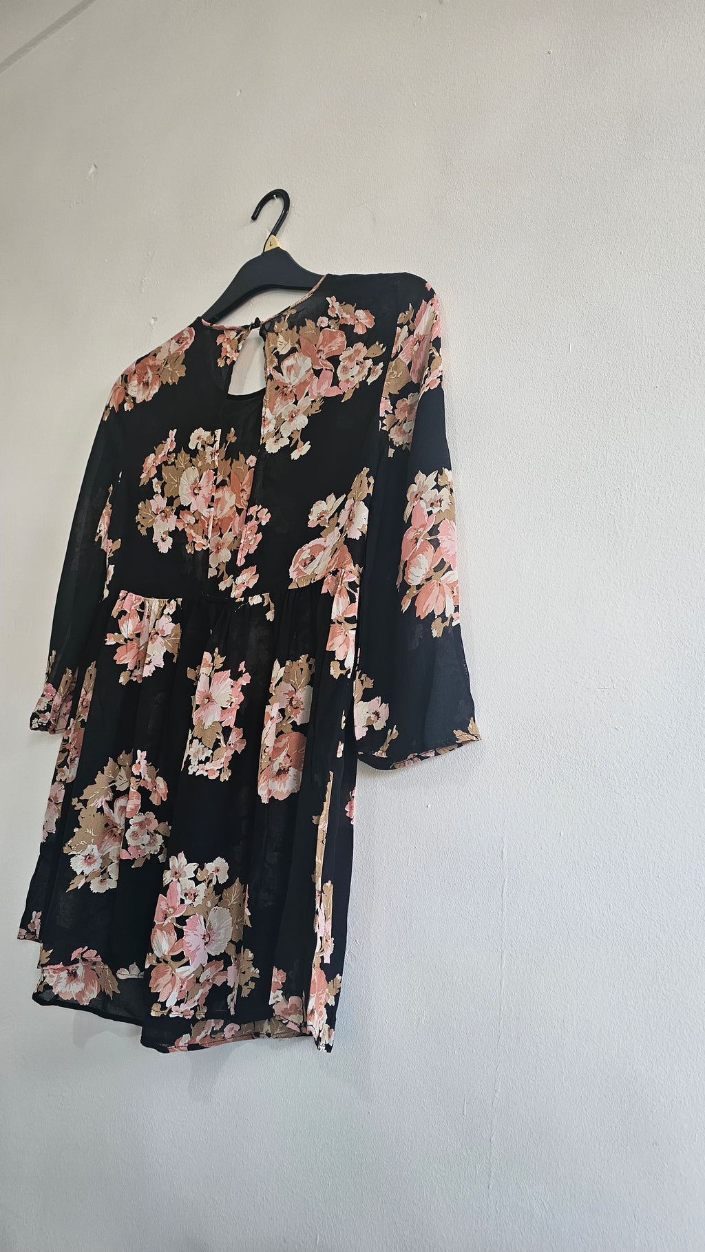 TOPSHOP Black Floral Long Sleeve Chiffon Blouse – Size US 6 / UK 10 | Lightweight, Elegant, Feminine