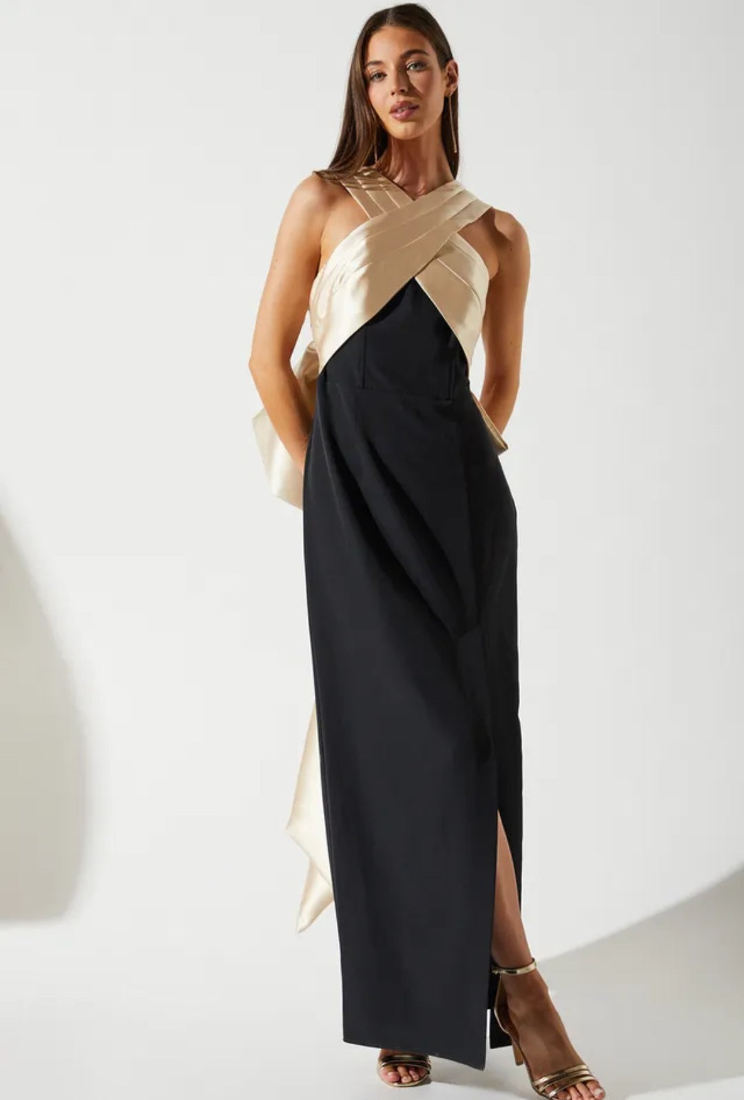 Coast
Cross Over Front Bow
Back Maxi Dress | Size 14