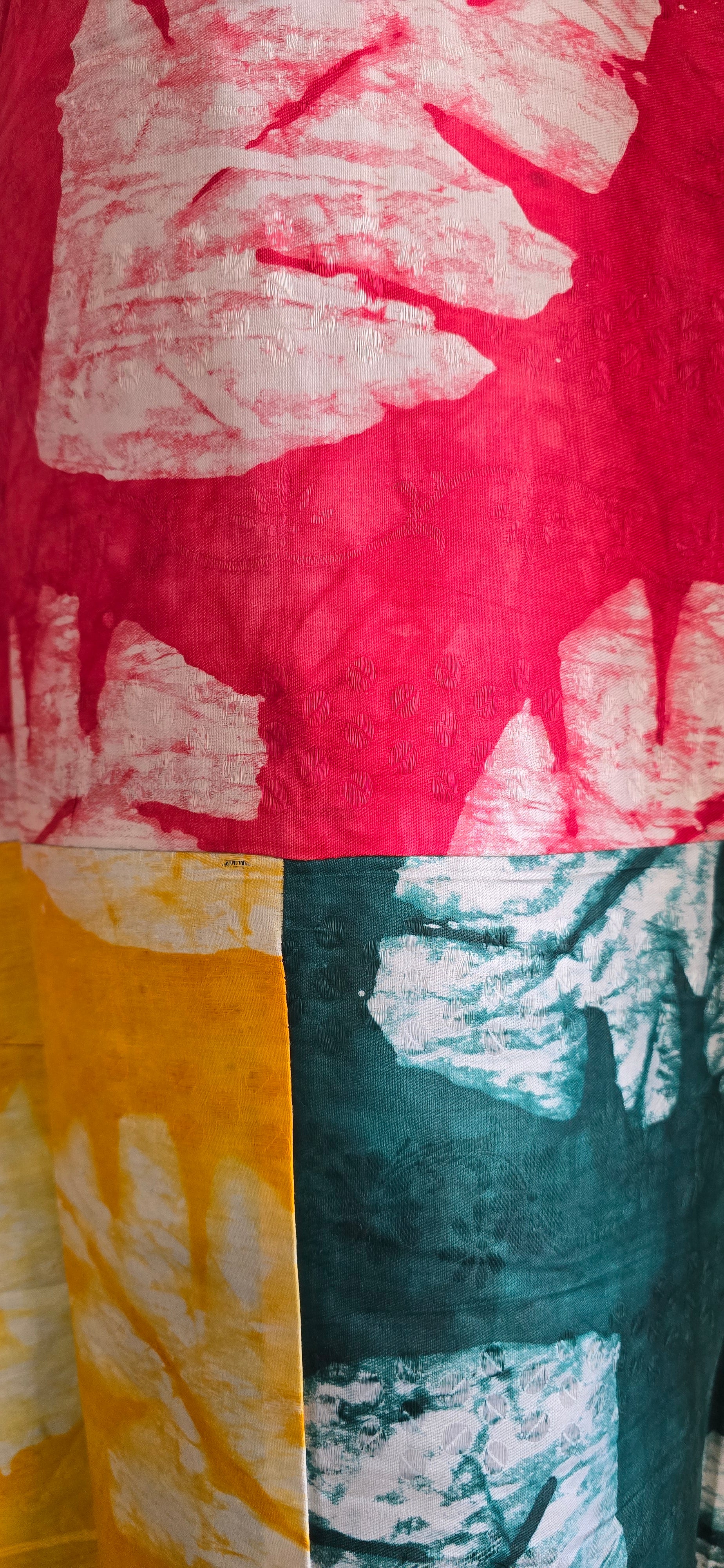 Leaf Batik Colour-Block Kaftan – Navy Placket