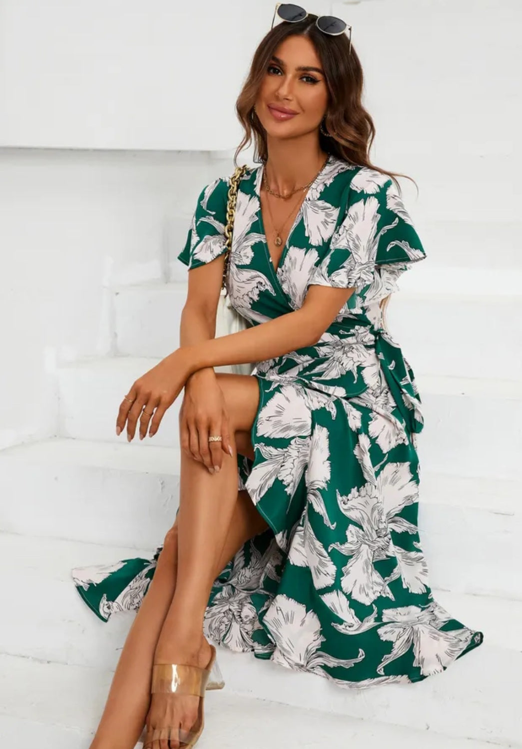 FS Collection
Printed Angel Sleeve Wrap
Dress | Size L