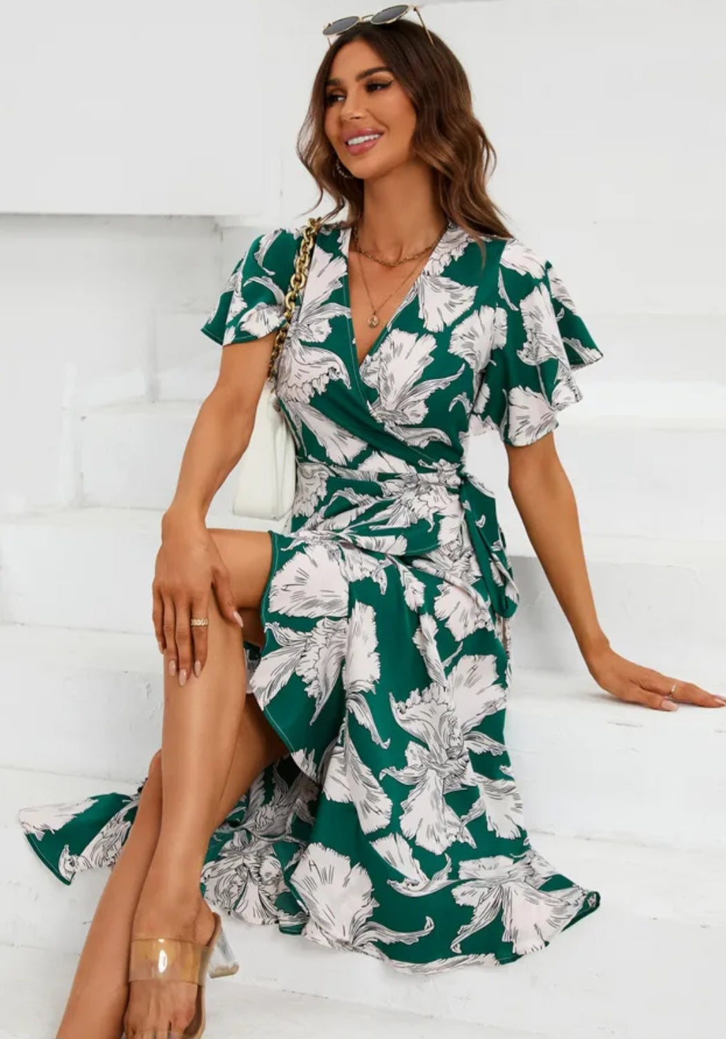 FS Collection
Printed Angel Sleeve Wrap
Dress | Size L