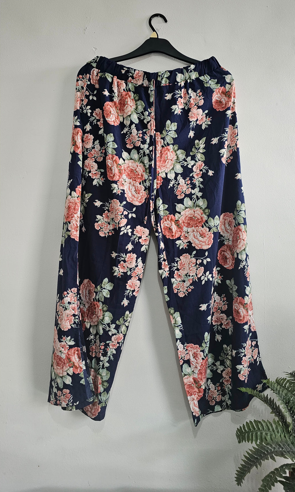 Navy Floral Print Wide-Leg Trousers – Size XXL | Lightweight Summer Pants