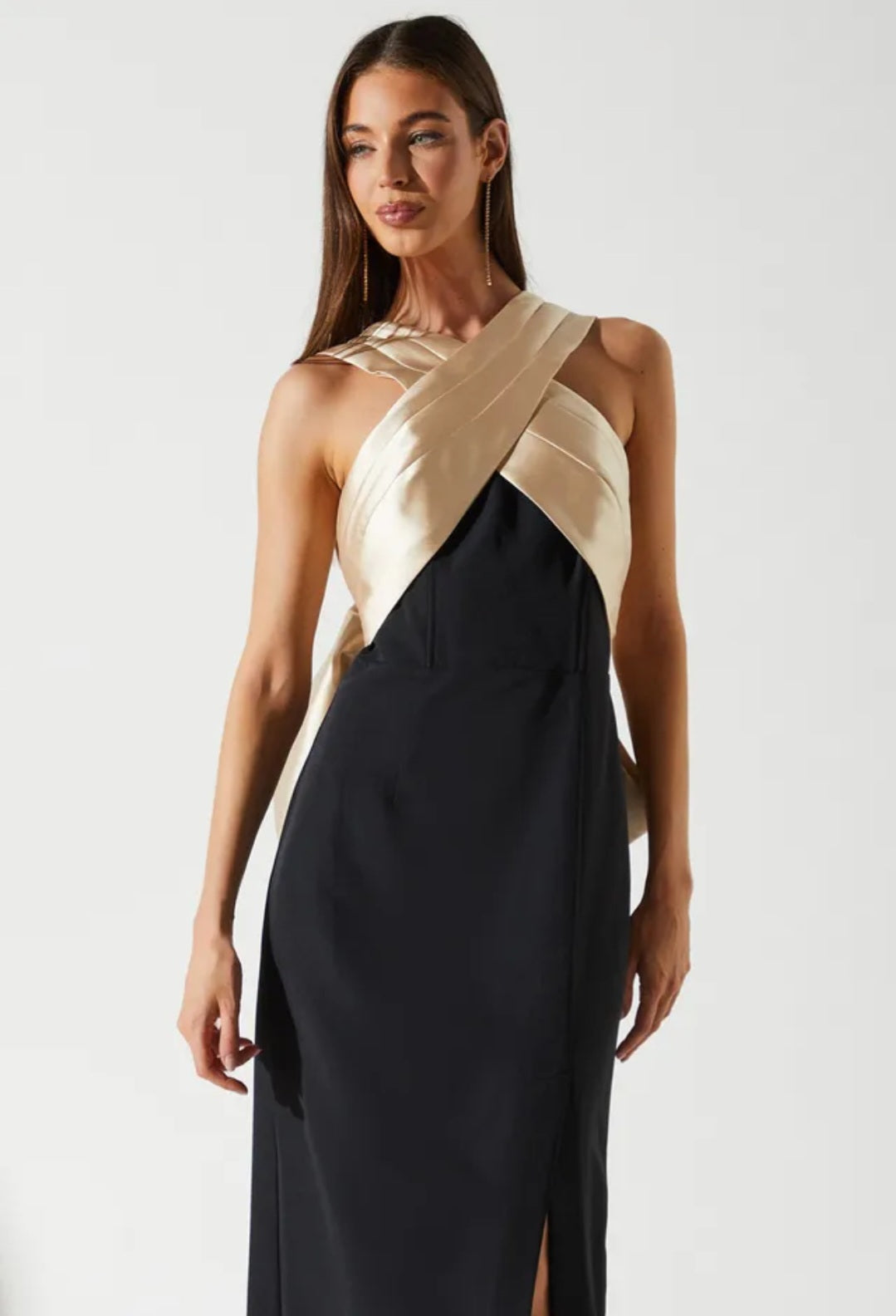 Coast
Cross Over Front Bow
Back Maxi Dress | Size 14
